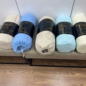 Quilted Blanket - Cream and Blue